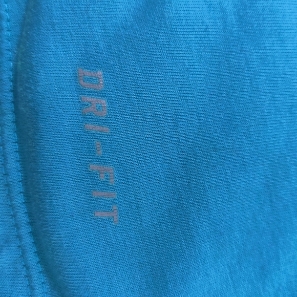 Nike Dri Fit Top Women's size M - Picture 8 of 9